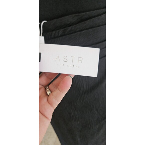 NWT ASTR the label  Beautiful Black  Dress Women’s Size Size Medium - Picture 6 of 8